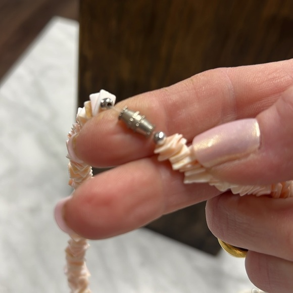 Vintage Pink Puka Shell Necklace Puka Shell Necklace and Puka Shell Bracelet - Picture 3 of 10